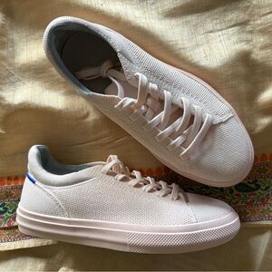 SALE! Rothy's Pale Light Pink Knit Sneakers - NEW - Women’s 6